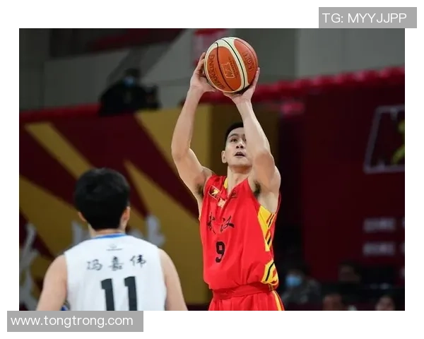 广州篮球队盯防策略分析与比赛表现的得失总结